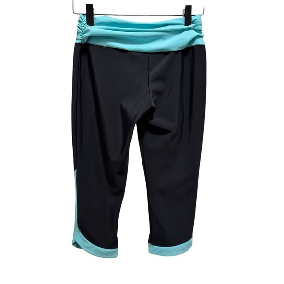 Under Armour cropped leggings Size Small - Picture 7 of 8